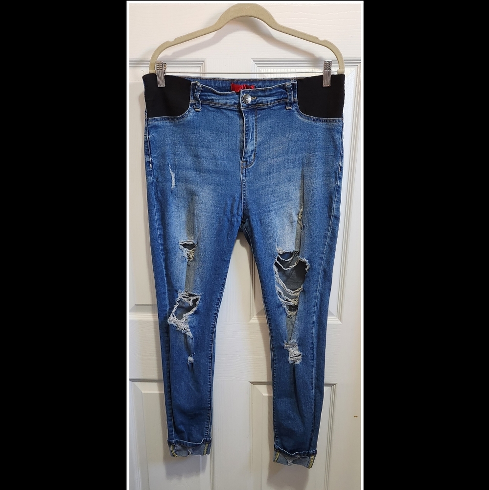 Hot kiss distressed stretchy skinny elastic on hips maternity jeans size…